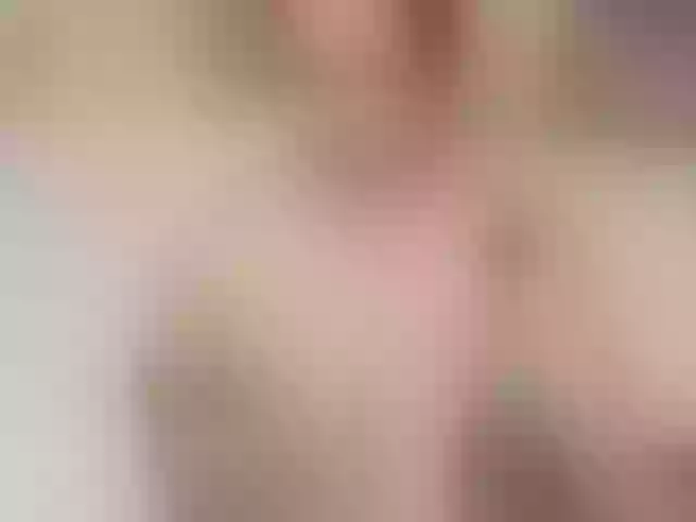 Live sex webcam photo for LadyLibely #287946957