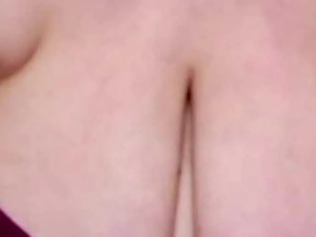 Live sex webcam photo for LadyLibely #290813432