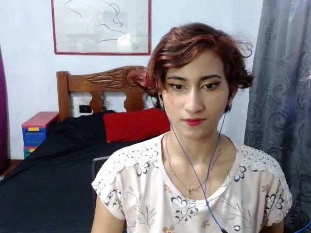 Live sex webcam photo for LadyMilk #276354991