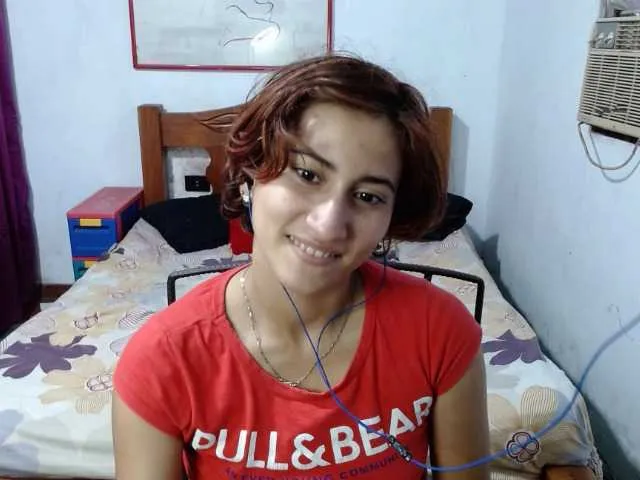 Live sex webcam photo for LadyMilk #276490568