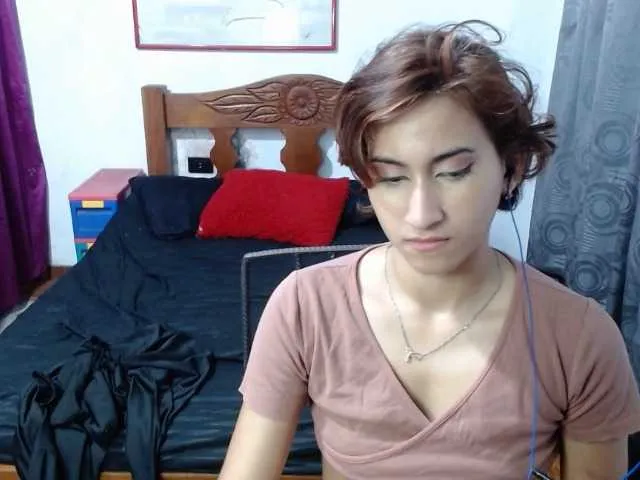 Live sex webcam photo for LadyMilk #276530785