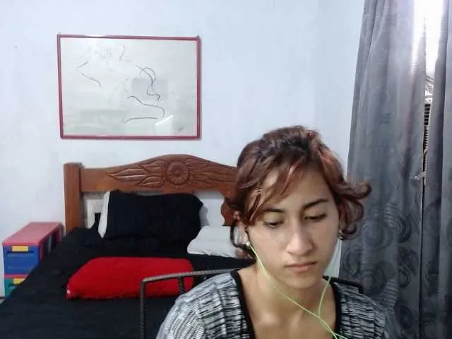 Live sex webcam photo for LadyMilk #276607081