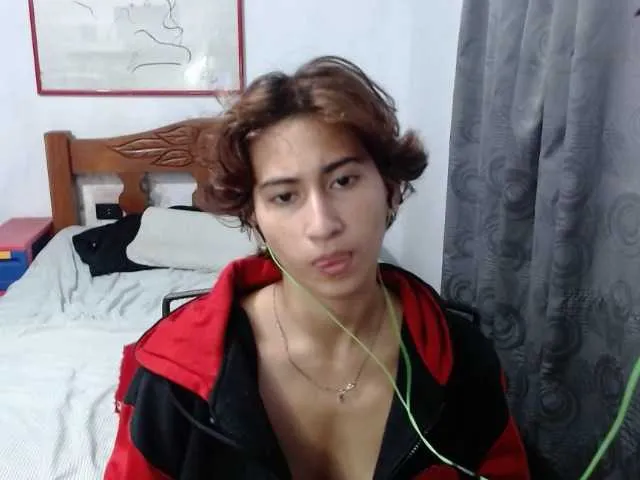 Live sex webcam photo for LadyMilk #276810721