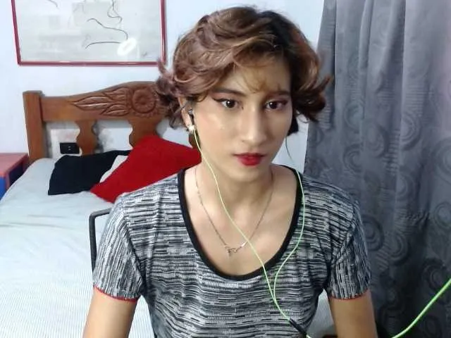 Live sex webcam photo for LadyMilk #276844943