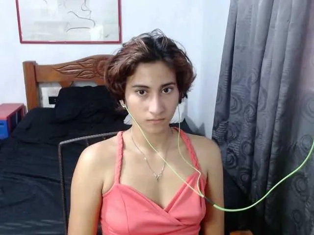 Live sex webcam photo for LadyMilk #276880366