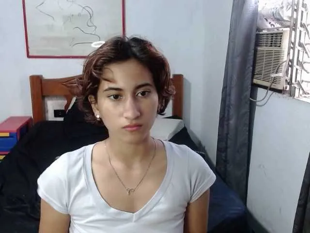 Live sex webcam photo for LadyMilk #276922395