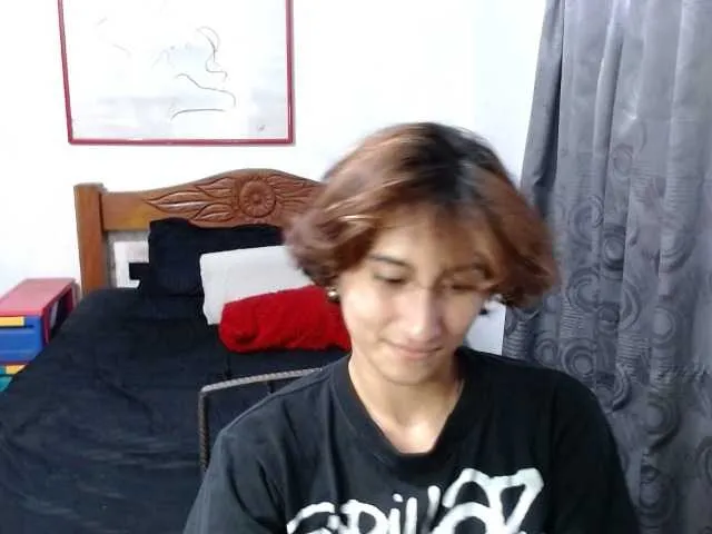 Live sex webcam photo for LadyMilk #276948864