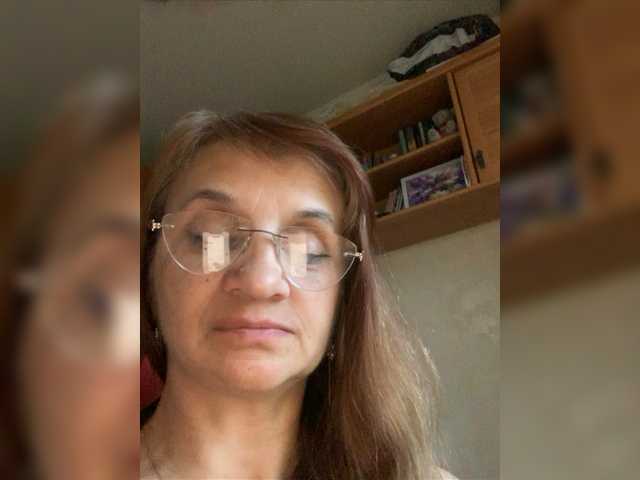 Live sex webcam photo for LadyMona00 #275600027