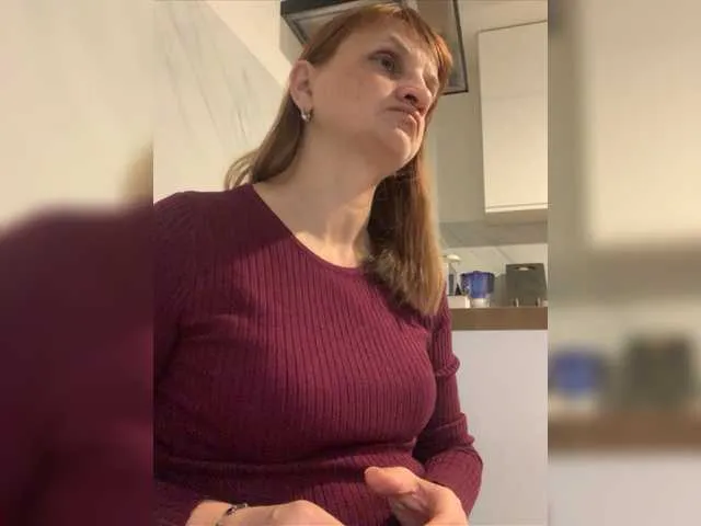 Live sex webcam photo for LadyMona00 #276916200