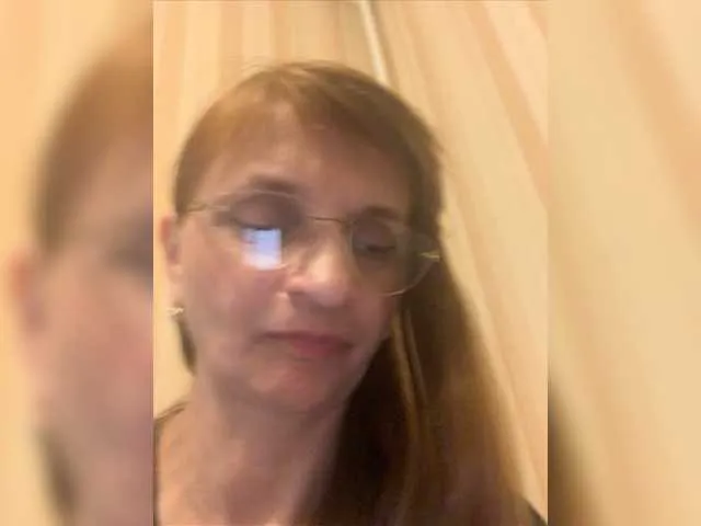 Live sex webcam photo for LadyMona00 #277348620
