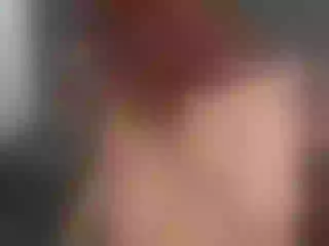 Live sex webcam photo for LadyMonique #290240680