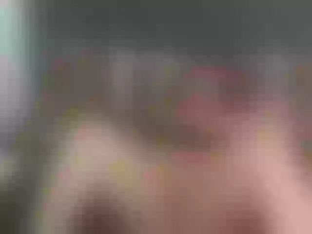 Live sex webcam photo for LadyMonique #290247390