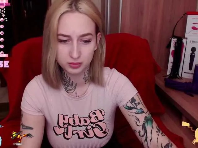 Live sex webcam photo for LadyMoonLight #272631651