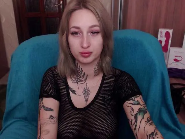 Live sex webcam photo for LadyMoonLight #274155749