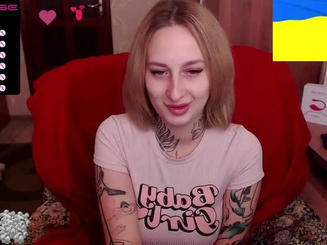 Live sex webcam photo for LadyMoonLight #274612240