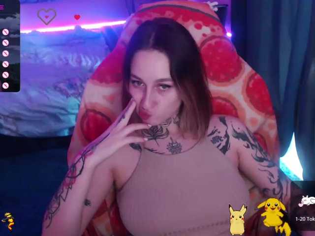 Live sex webcam photo for LadyMoonLight #276353520