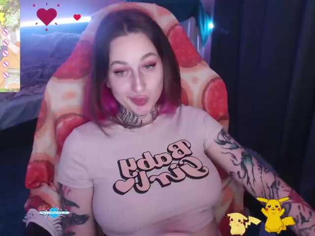 Live sex webcam photo for LadyMoonLight #276550873