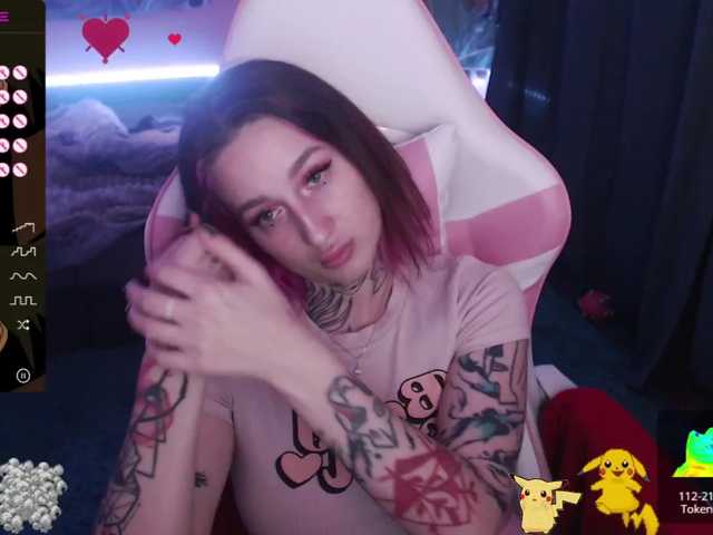 Live sex webcam photo for LadyMoonLight #276602087