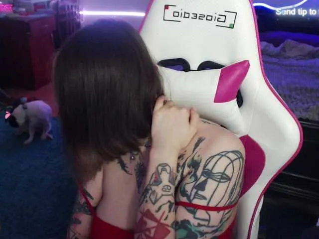 Live sex webcam photo for LadyMoonLight #289742202