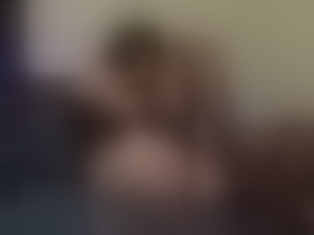 Live sex webcam photo for LadyMusic #294327774