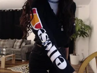 Live sex webcam photo for LadyOfDesire #142376752