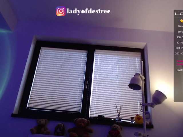 Live sex webcam photo for LadyOfDesire #275882943