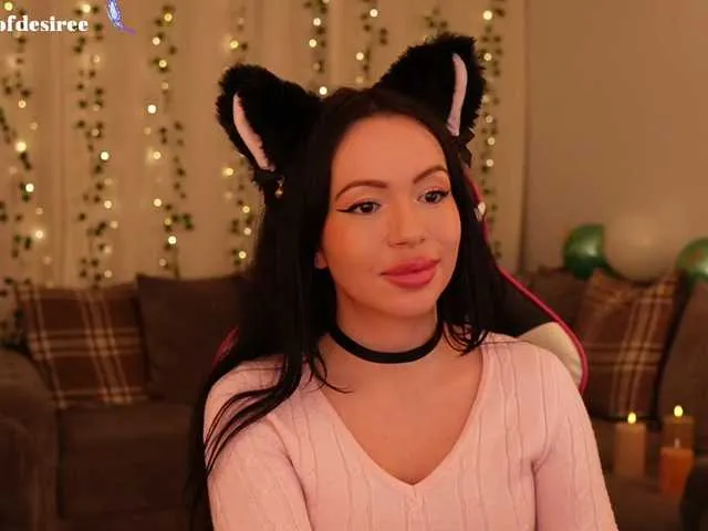 Live sex webcam photo for LadyOfDesire #290833348