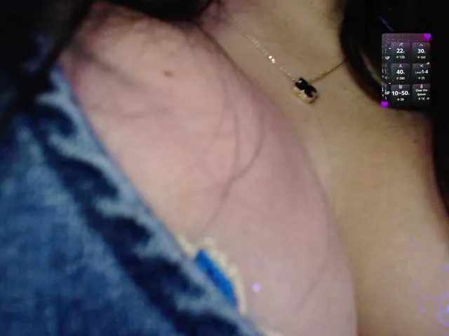 Live sex webcam photo for LadyOfDesire #292166393