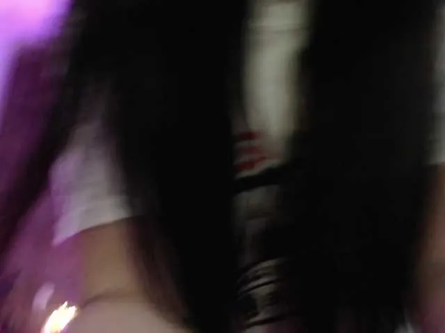 Live sex webcam photo for LadyOfDesire #292329272