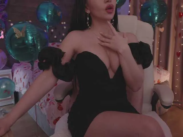 Live sex webcam photo for LadyOfDesire #293257246
