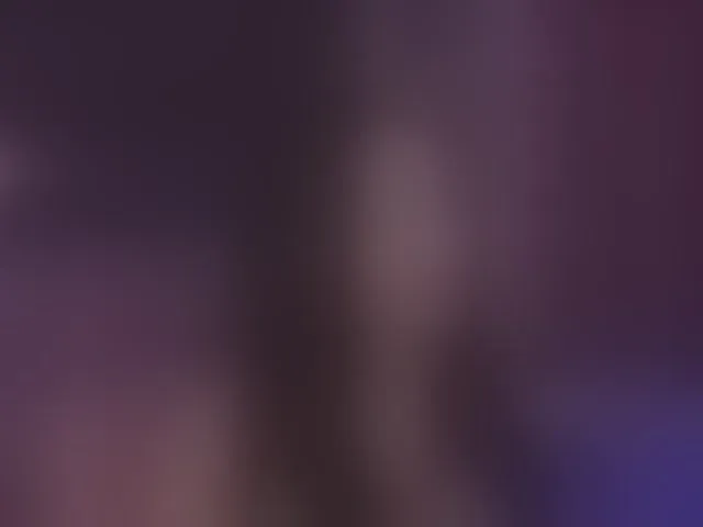 Live sex webcam photo for LadyOfDesire #294119108