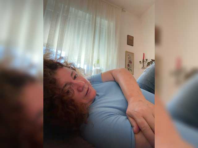 Live sex webcam photo for LadyReda