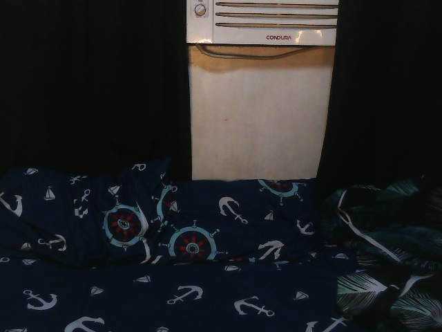 Live sex webcam photo for LadySerpentina #277283755