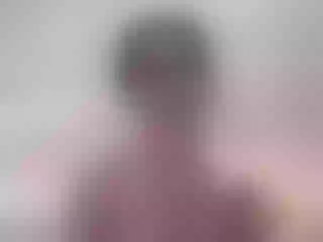 Live sex webcam photo for LadyValeria #290673125