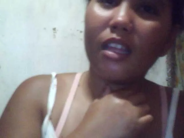 Live sex webcam photo for Ladyme24 #277748973