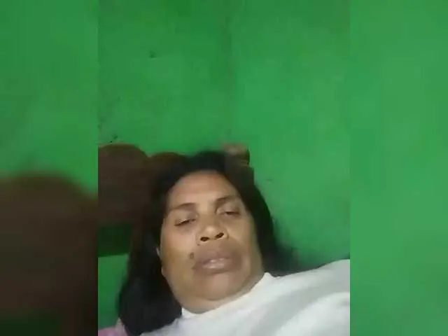 Live sex webcam photo for Ladysexyboobs #291379178