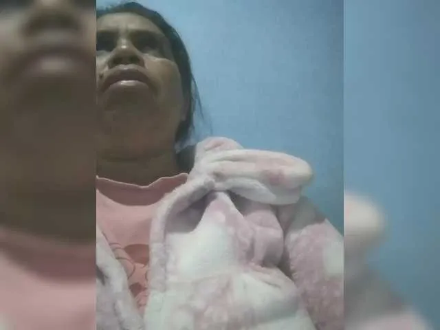 Live sex webcam photo for Ladysexyboobs #291474660