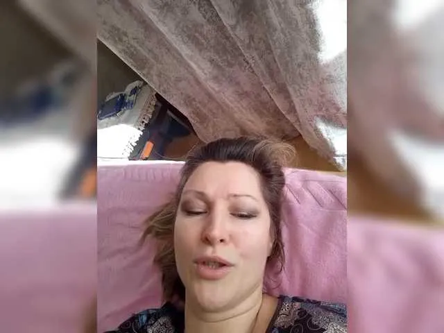 Live sex webcam photo for LagoonJoy #290642495