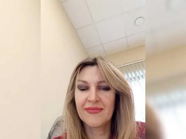 Live sex webcam photo for LagoonJoy #290798366