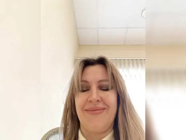 Live sex webcam photo for LagoonJoy #290894946