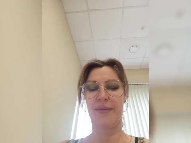 Live sex webcam photo for LagoonJoy #291137305