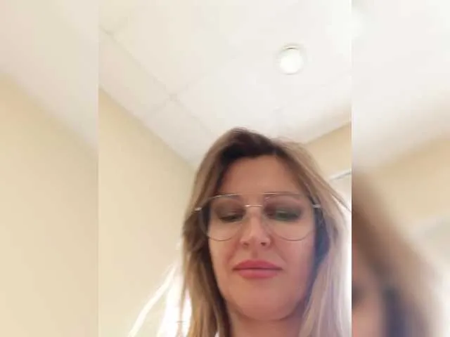 Live sex webcam photo for LagoonJoy #291190801