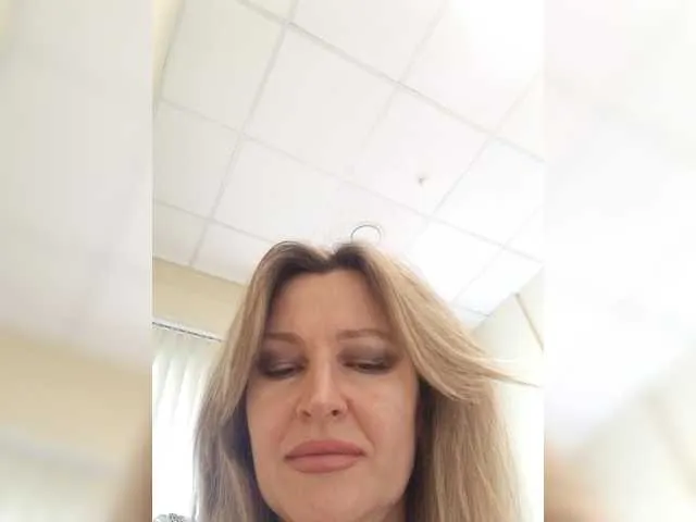 Live sex webcam photo for LagoonJoy #291204958