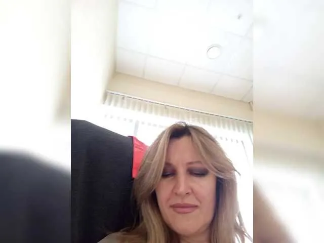 Live sex webcam photo for LagoonJoy #291291505
