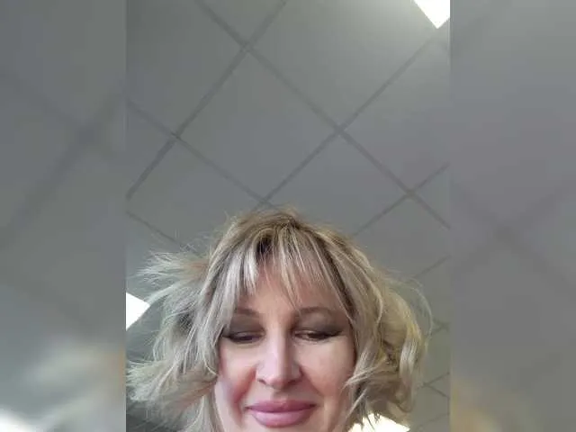 Live sex webcam photo for LagoonJoy #291614618