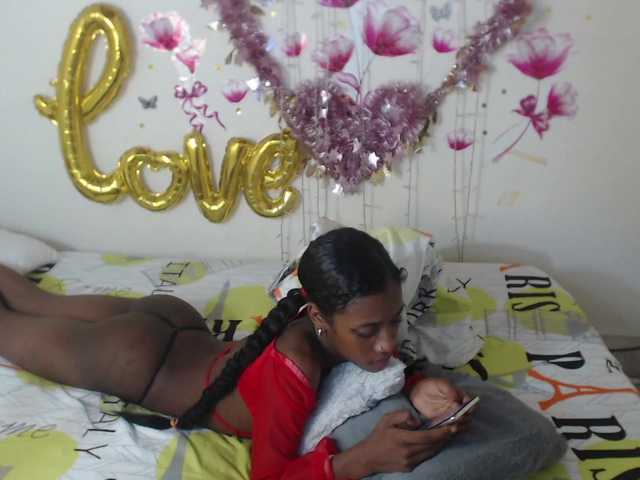 Live sex webcam photo for Laia-smith #274458145