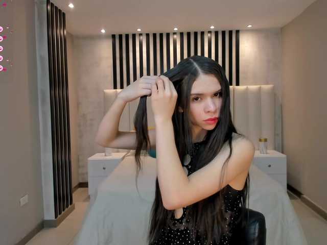 Live sex webcam photo for LaiaAnderson #277102318