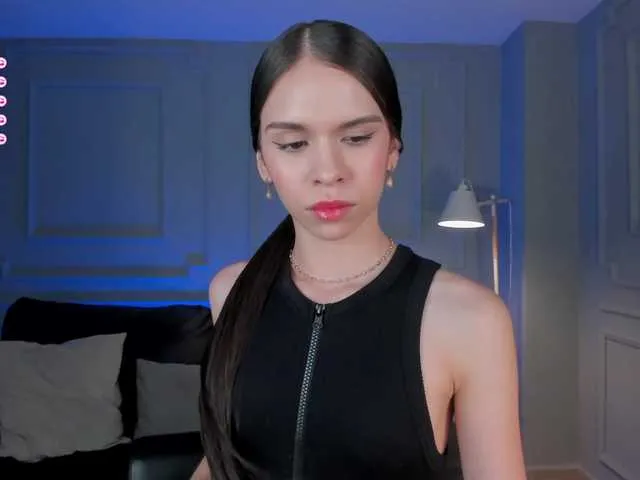 Live sex webcam photo for LaiaAnderson #277209359
