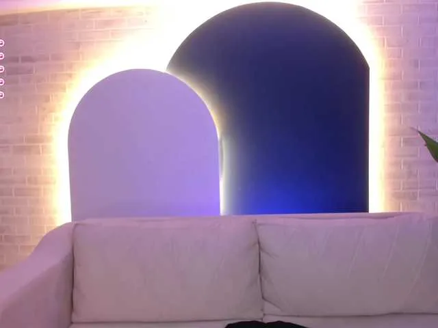 Live sex webcam photo for LaiaAnderson #277273859