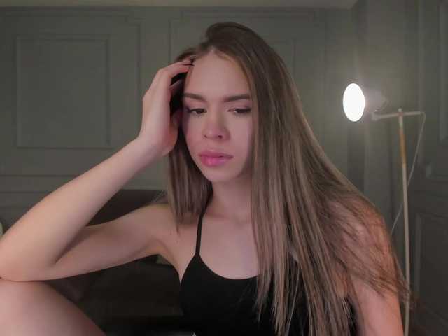 Live sex webcam photo for LaiaAnderson #290454698
